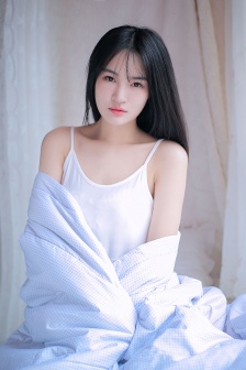 语文课代表做我腿上写作业